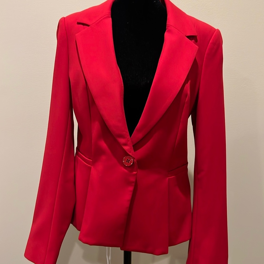 Like New - White House Black Market suit jacket - Size 6